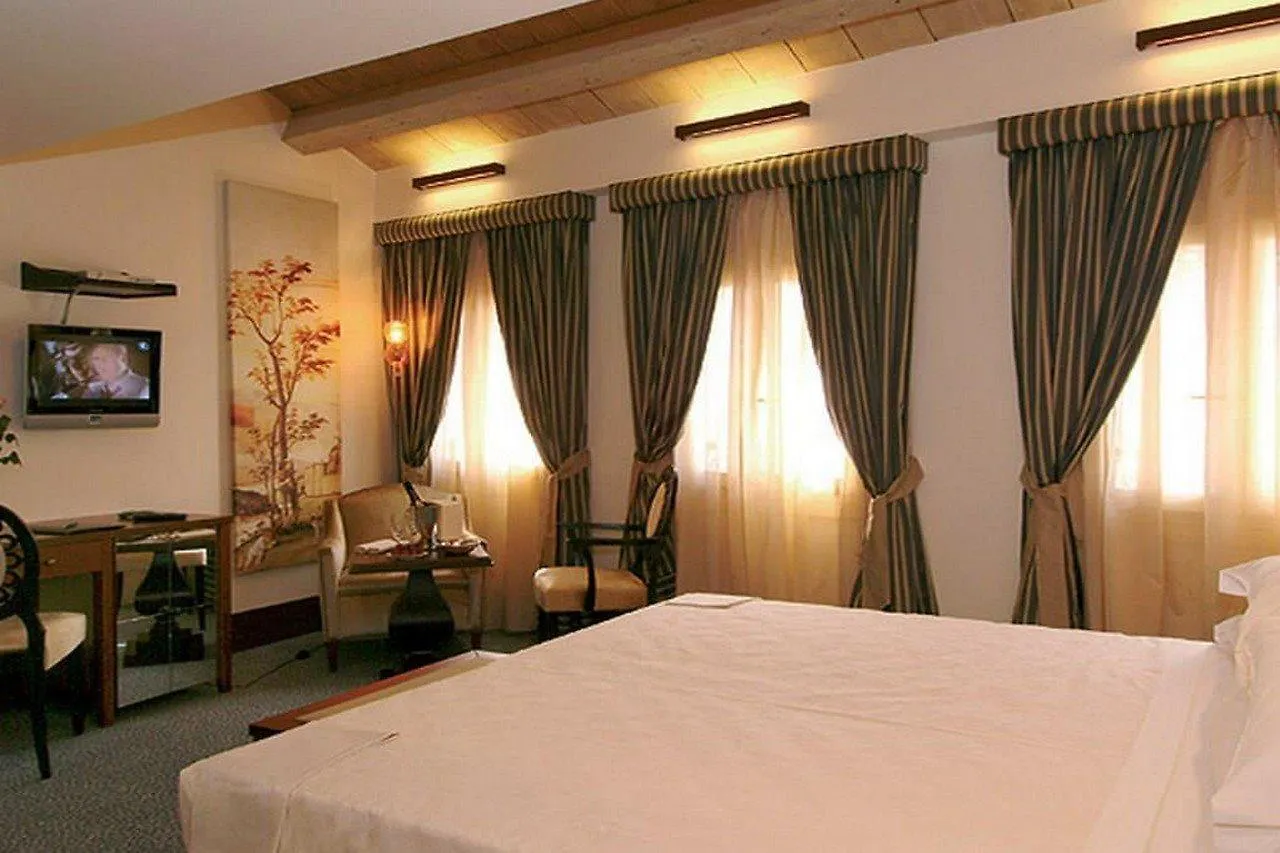 Hotel Dei Dragomanni Venice