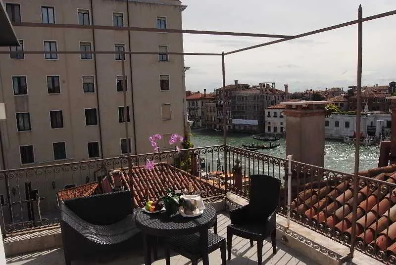 Hotel Dei Dragomanni Venice 4*,  Italy